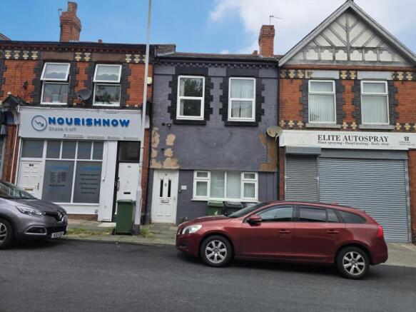 5 bed property, in 76 Westbourne Road, £75,000
