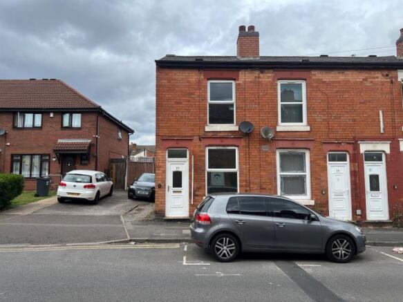 2 bed property, in 19 Grange Road, £29,000