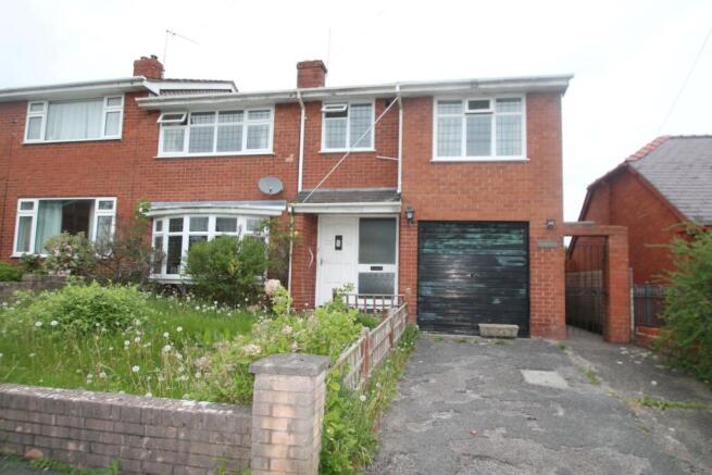 4 bed property, in Jandrew, £165,000
