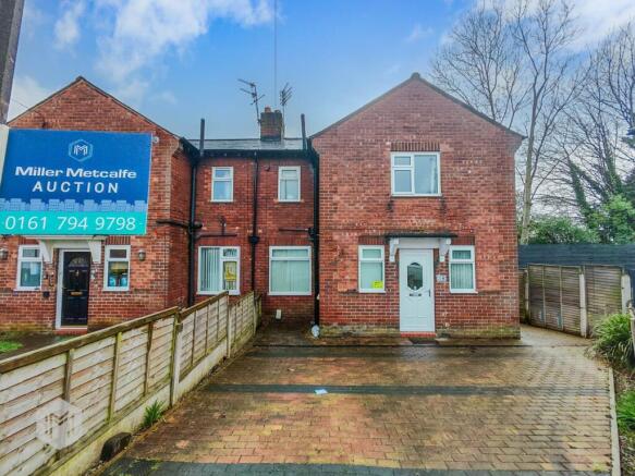 3 bed property, in Burns Avenue, £170,000