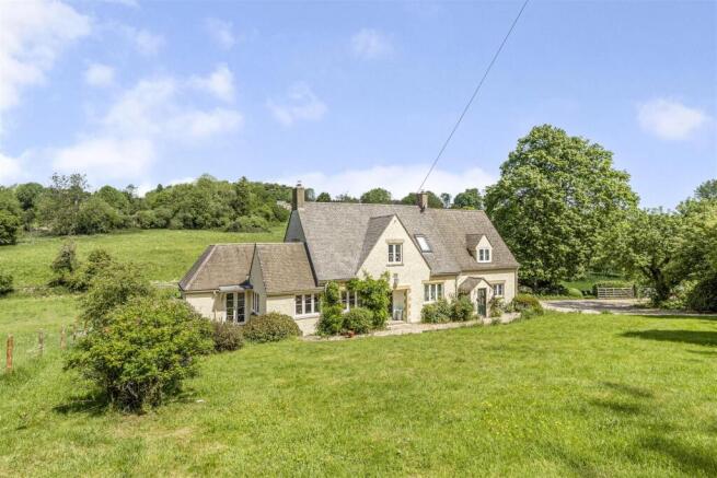5 bed property, in Lower Chedworth, £1,500,000