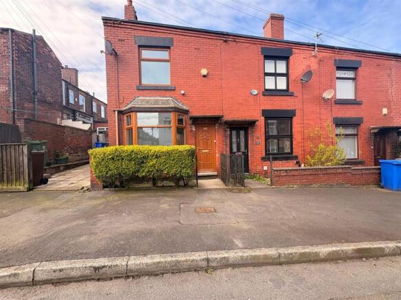 4 bed property, in Lindsay Street, £190,000