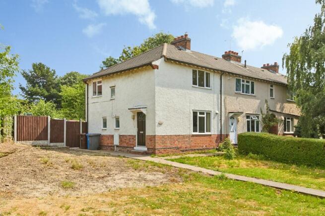 3 bed property, in Nottingham Road, £180,000