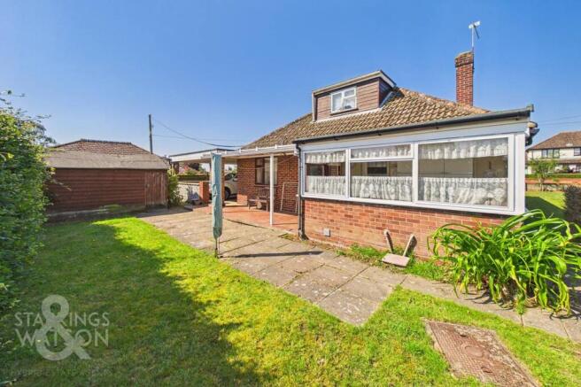 3 bed property, in Mill Road, £325,000