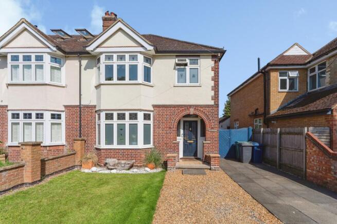 3 bed property, in Perne Road, £750,000