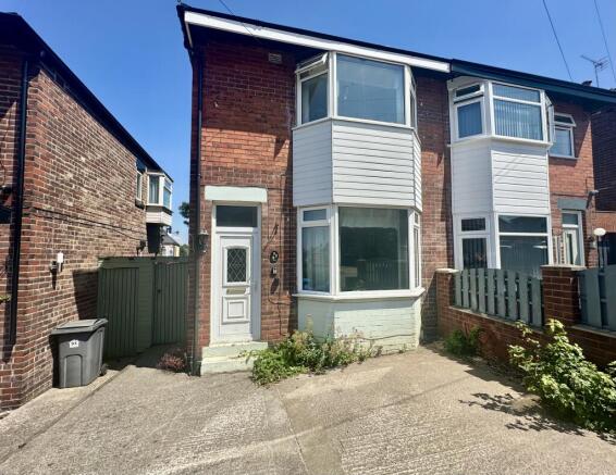 2 bed property, in 95 Lound Road, £24,000