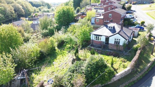 2 bed property, in Bryn Yorkin Lane, £210,000