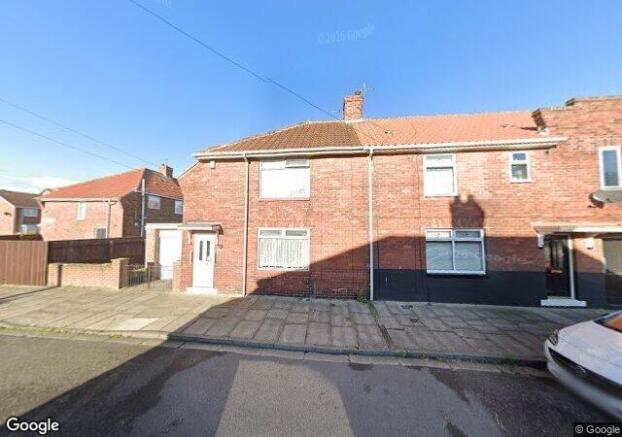 3 bed property, in 50 Stirling Street, £42,000