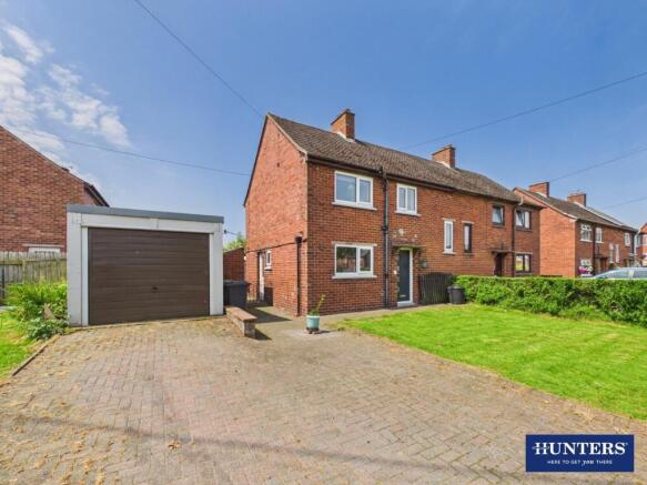 2 bed property, in Dukeswood Road, £160,000