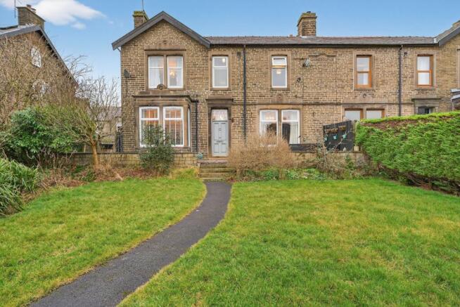 4 bed property, in Gisburn Road, £425,000