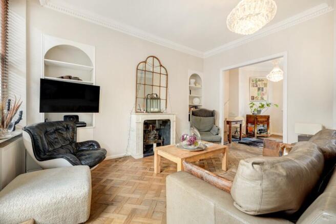 1 bed property, in Park Walk, £1,150,000
