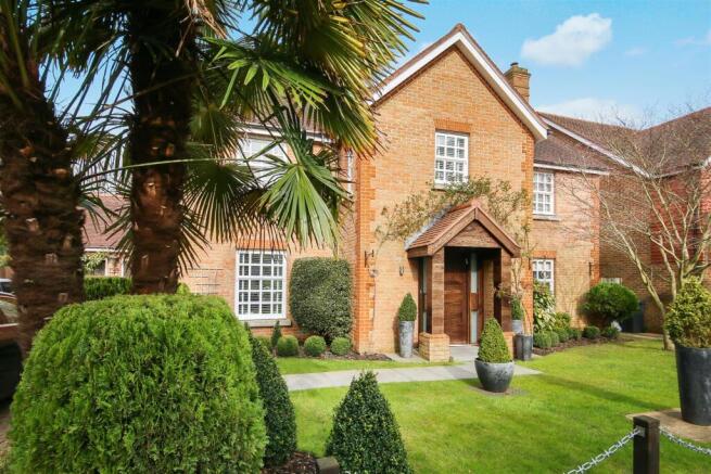 4 bed property, in May Gardens, £1,695,000