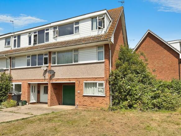 3 bed property, in St. Fabians Drive, £350,000