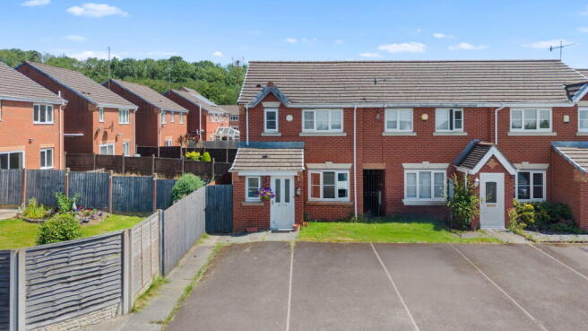 3 bed property, in Mercury Way, £150,000