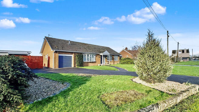 3 bed property, in West End, £365,000