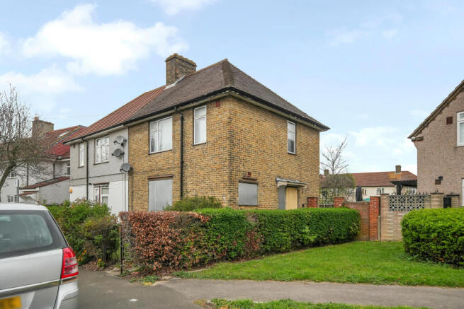 3 bed property, in Lindsey Road, £370,000