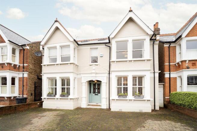 6 bed property, in Waldeck Road, £2,500,000