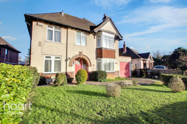 4 bed property, in Warren Lane, £500,000