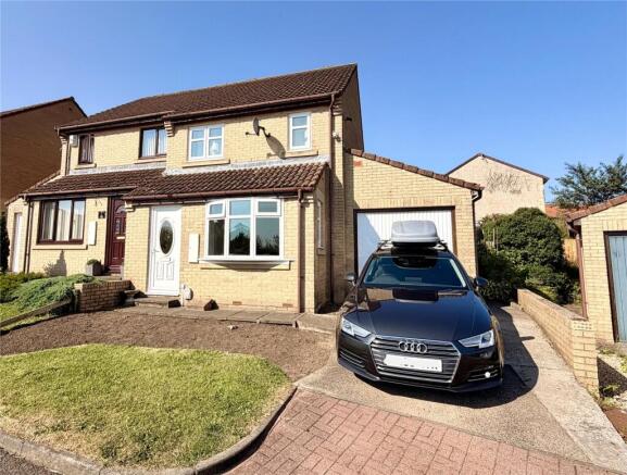 3 bed property, in Redwell Court, £189,950