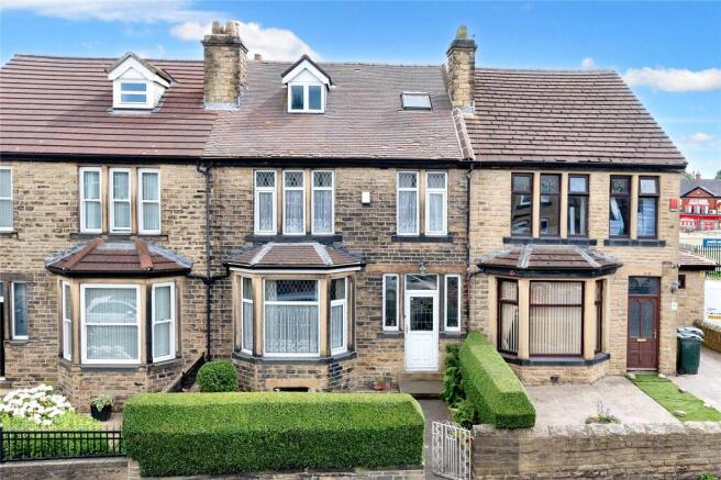 5 bed property, in Fagley Road, £350,000