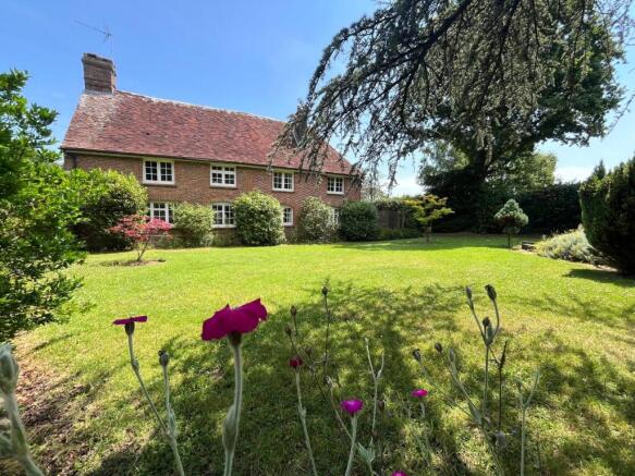 4 bed property, in Maynards Green, £925,000