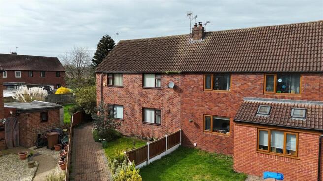 3 bed property, in Buttfield Road, £185,000