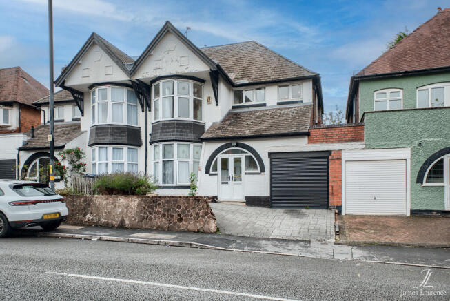 5 bed property, in Rotton Park Road, £595,000