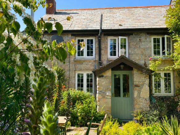 4 bed property, in Lanlivery, £700,000