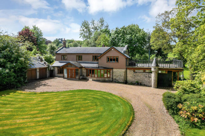 5 bed property, in Coleorton LE67, £1,250,000
