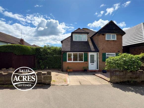 3 bed property, in Highbridge Road, £575,000
