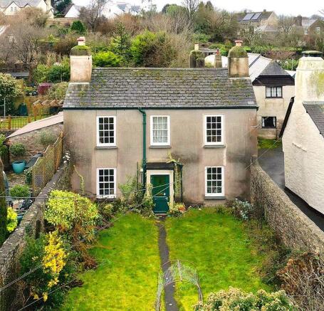 4 bed property, in 1 North Street, £650,000