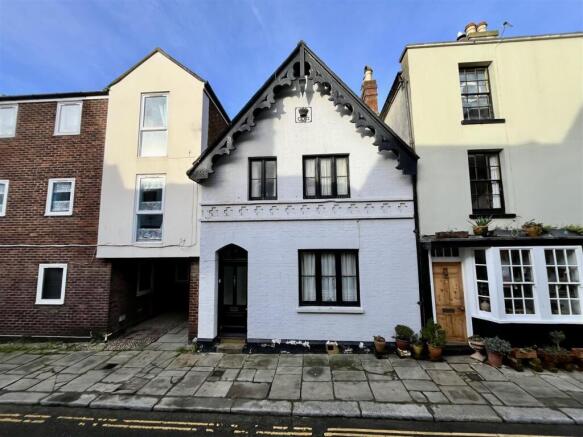 2 bed property, in All Saints Street, £349,950