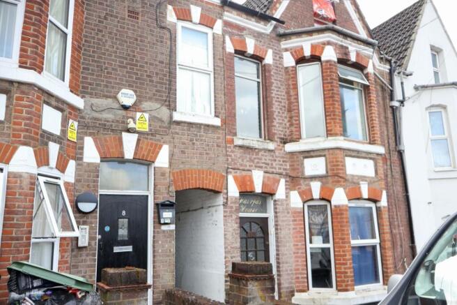 1 bed property, in Cardiff Grove, £86,000
