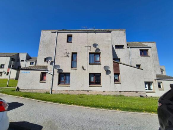 1 bed property, in 96 Clerkhill Road, £30,000