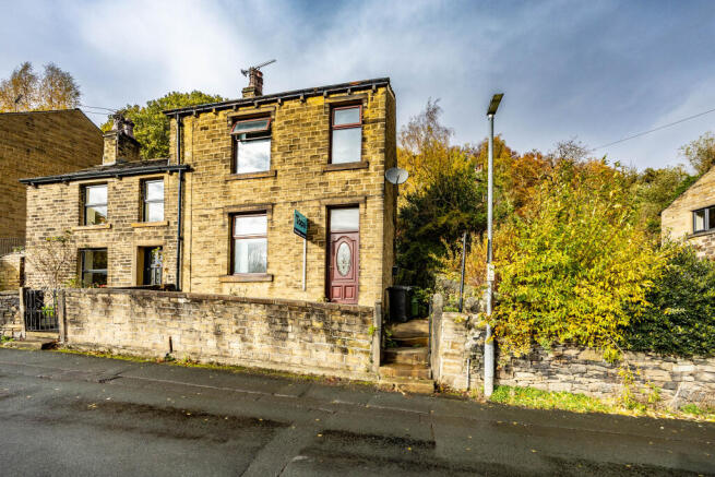 3 bed property, in Magdale, £165,000