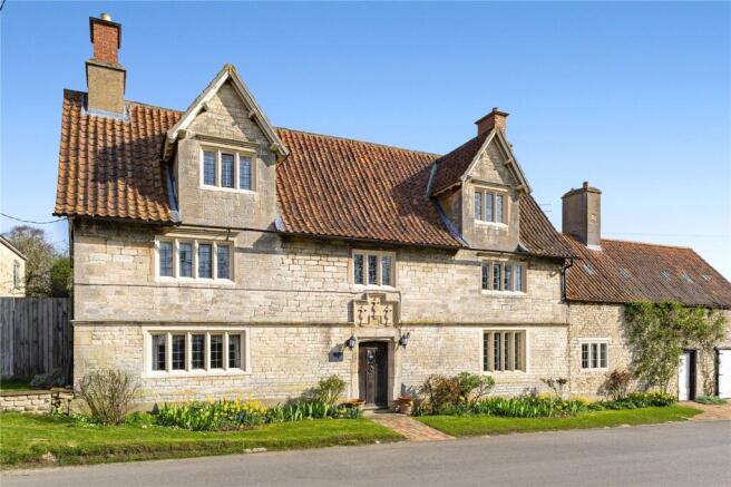 5 bed property, in Little Humby, £1,025,000