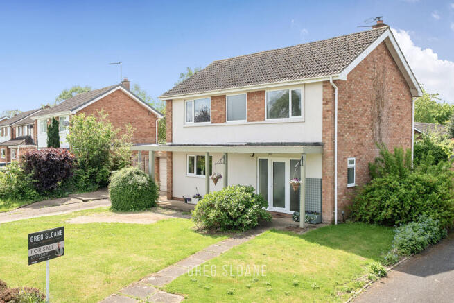 4 bed property, in Portland Crescent, £400,000