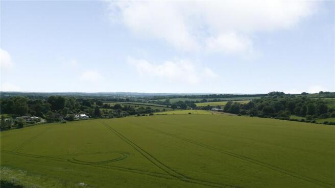5 bed property, in Common Hill, £1,795,000
