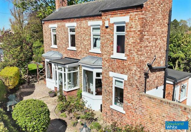 2 bed property, in Harlsey Road, £315,000