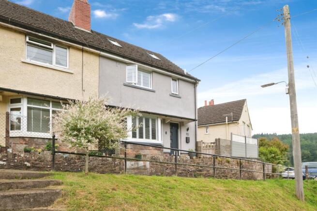 3 bed property, in Highbury Terrace, £275,000