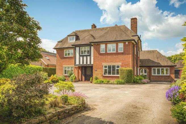 5 bed property, in Derby Road, £950,000