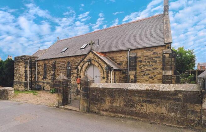 4 bed property, in Church Road, £350,000