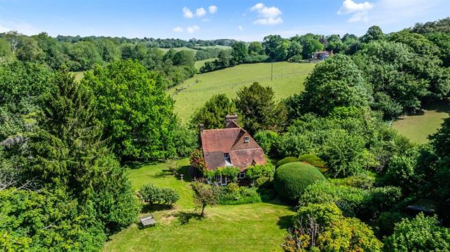 3 bed property, in Rectory Road, £1,000,000