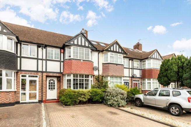 3 bed property, in Devon Avenue, £650,000