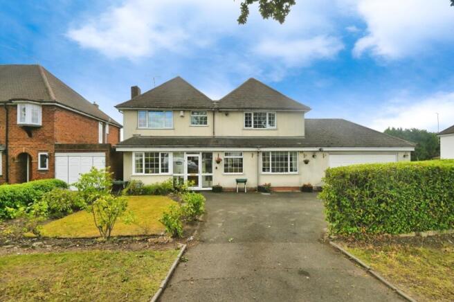 4 bed property, in Walmley Road, £575,000