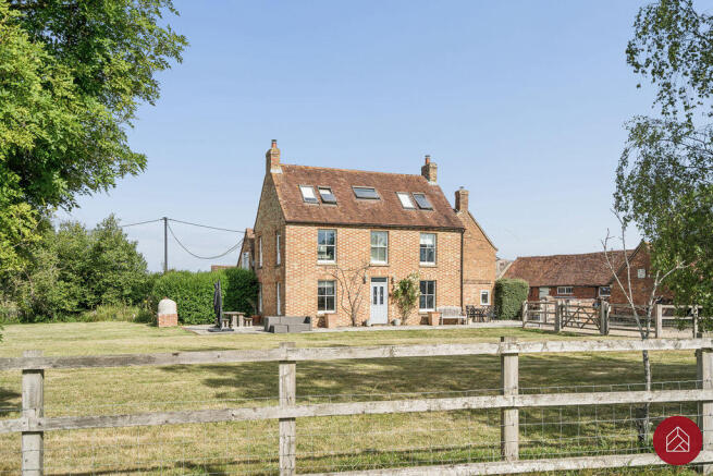 4 bed property, in Murcott, £1,000,000