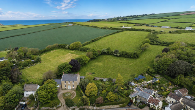 5 bed property, in Church Road, £840,000
