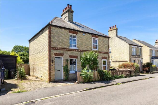 2 bed property, in Saffron Road, £500,000