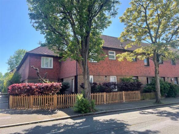 3 bed property, in Langdon Way, £665,000