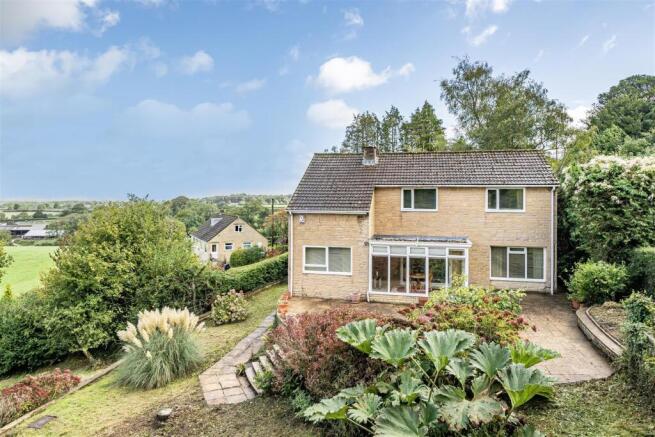 4 bed property, in Higher Chillington, £550,000
